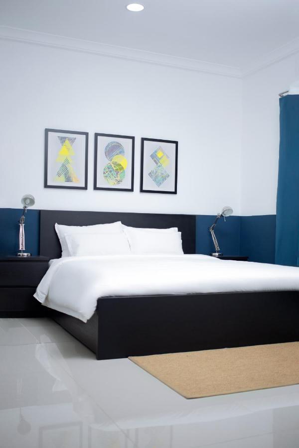 تاكورادي Bragha Apartments And Hotel المظهر الخارجي الصورة